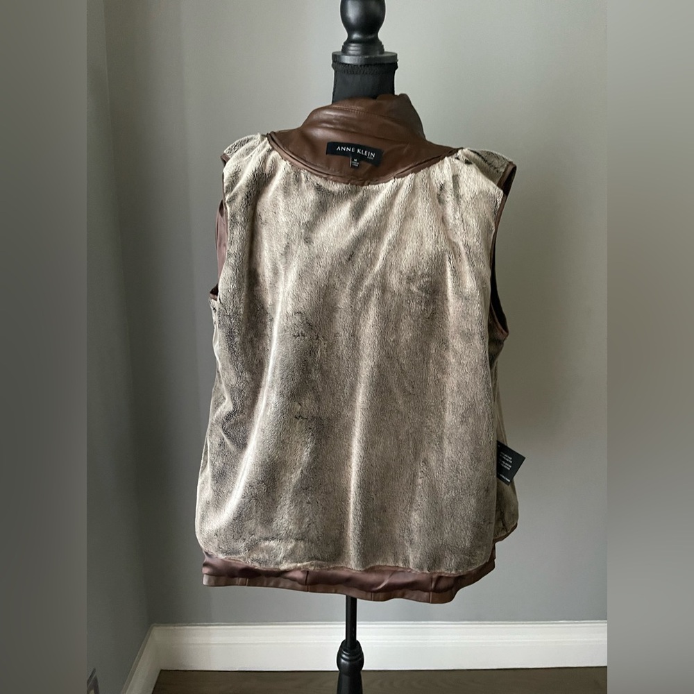 Anne Klein Leather Jacket with removable Faux Fir lining NWT - Picture 5 of 9